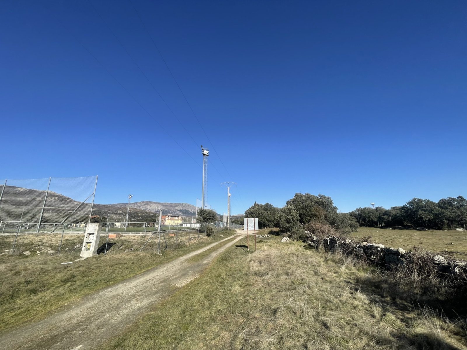 Finca rustica Navalafuente zona "Las Zorreras" - foto 3